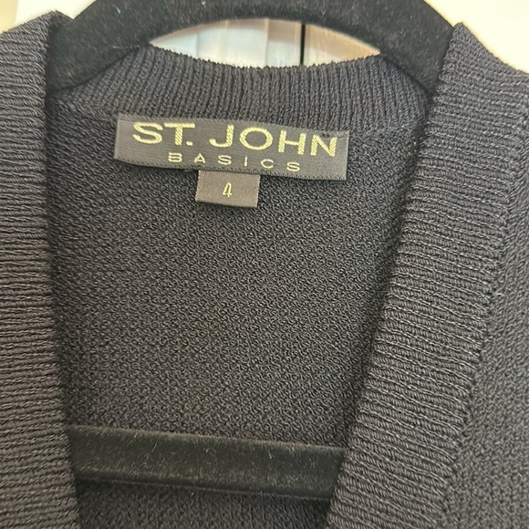 ST. JOHN Basics size 4 dress coat in excellent condition.  Rich black color. - Picture 2 of 10